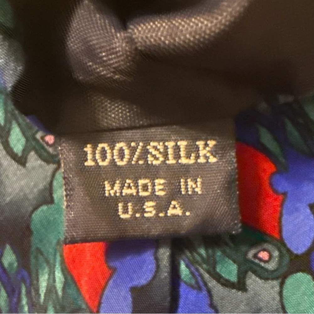 J. Garcia Collector’s Edition 100% Silk Tie Abstract Art Pattern Made in USA 56”